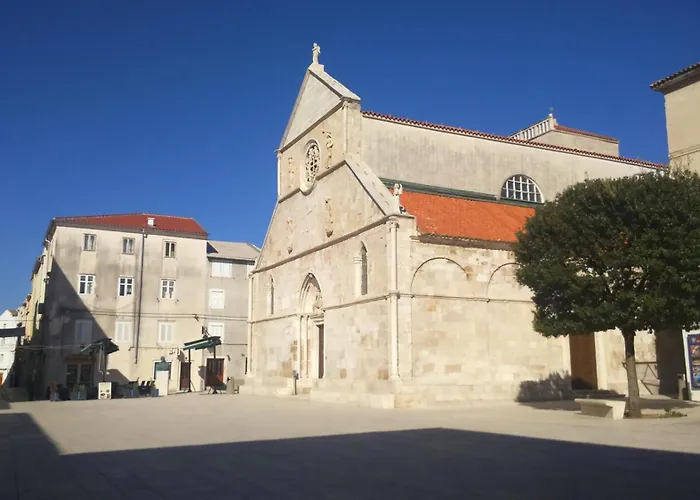 Blue Lagoon Pag Apartment *